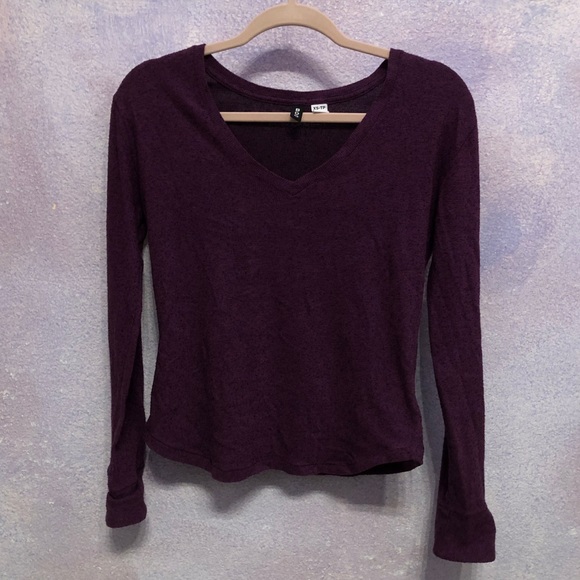 BDG Tops - BDG(Urban Outfitter’s) Soft purple long-sleeve